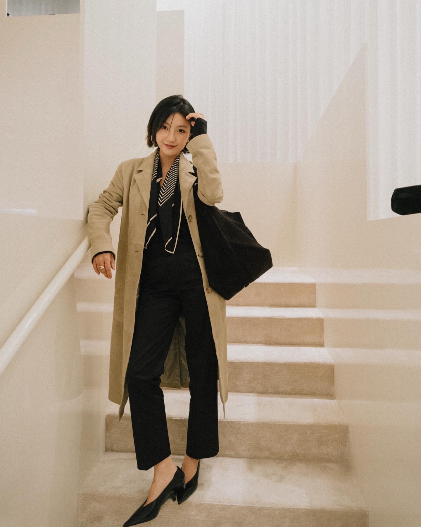 Mẹ tôi bảo: Cứ mặc đồ đen theo 5 công thức này là "auto" sang chảnh- Ảnh 1.