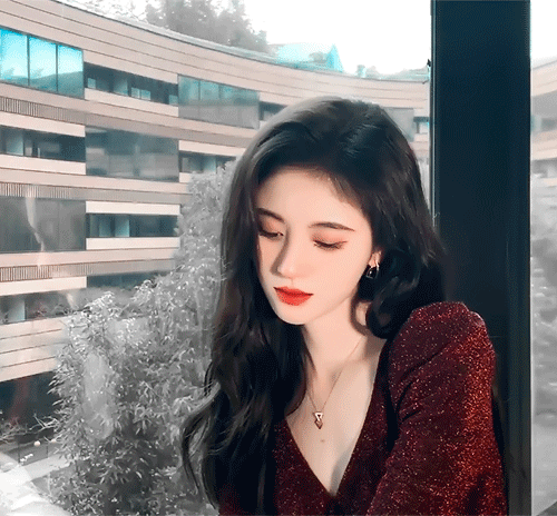 Cúc Tịnh Y thu nhập hơn 500 tỷ cũng chỉ là muỗi với các đại gia showbiz khét tiếng này- Ảnh 1.