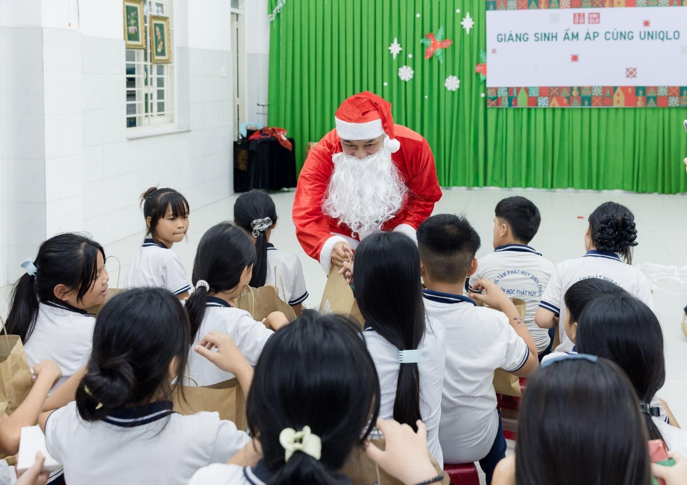 Những điều ước xúc động trên cây thông dịp Giáng Sinh: Con chỉ ước bố ở bên con mãi mãi- Ảnh 3.