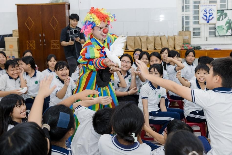 Những điều ước xúc động trên cây thông dịp Giáng Sinh: Con chỉ ước bố ở bên con mãi mãi- Ảnh 4.