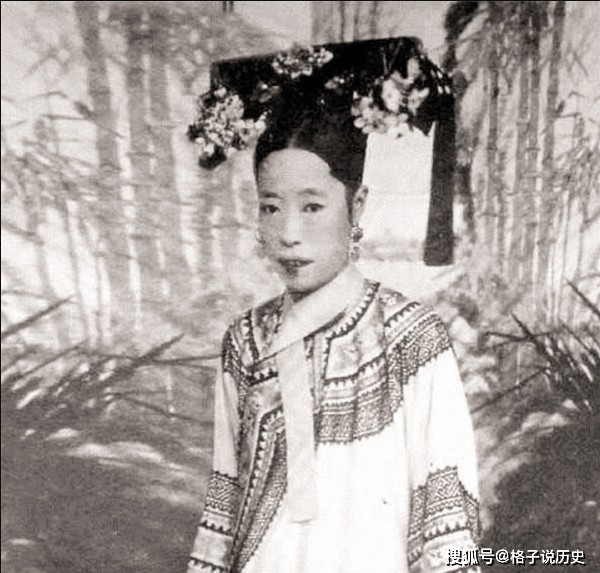 Hoàng hậu ở ngôi lâu nhất nhà Thanh: Không một đêm thị tẩm trong 20 năm, được lịch sử gọi là "hiền nhân"- Ảnh 3.