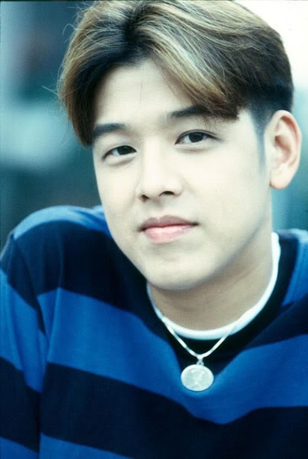 Hoàng tử đánh vợ lần đầu công khai diện mạo bà xã kém 19 tuổi trên truyền hình sau 5 năm giấu kín- Ảnh 2.