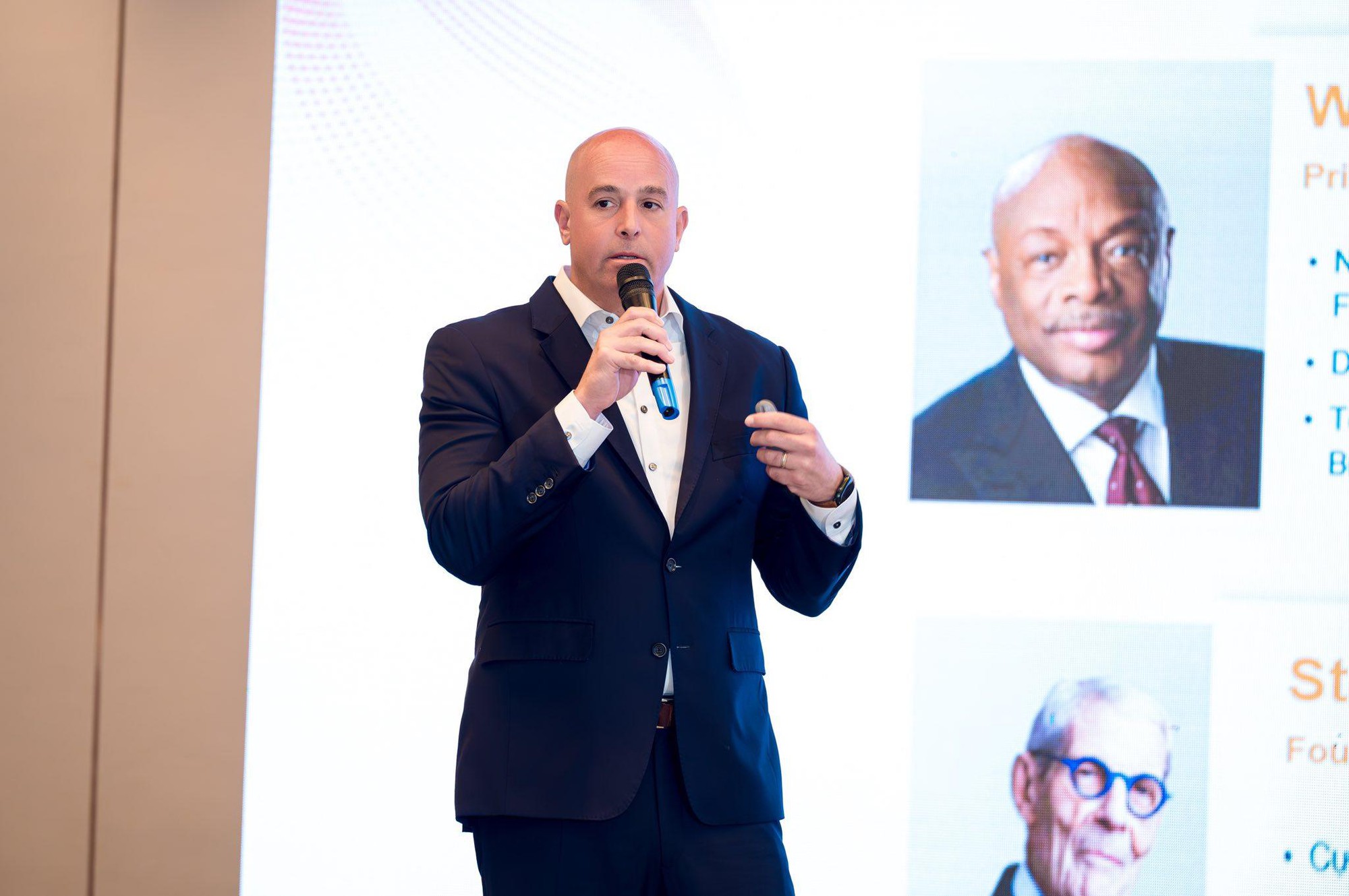 Khác biệt chính giữa EB-1C và visa L-1 về yêu cầu 1 năm- Ảnh 4.