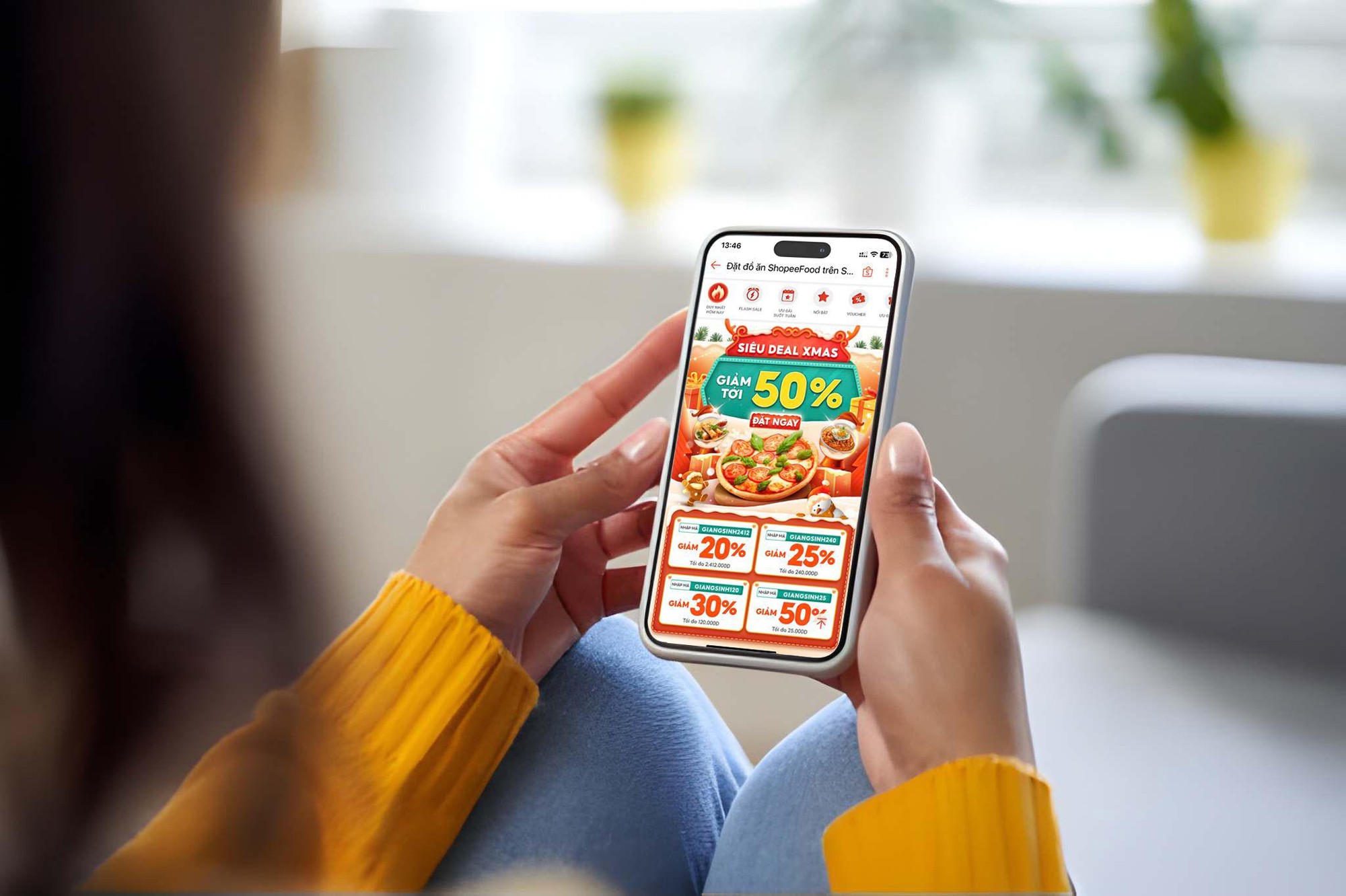 Tận hưởng không khí Giáng sinh thêm trọn vẹn với loạt ưu đãi từ ShopeeFood- Ảnh 2.