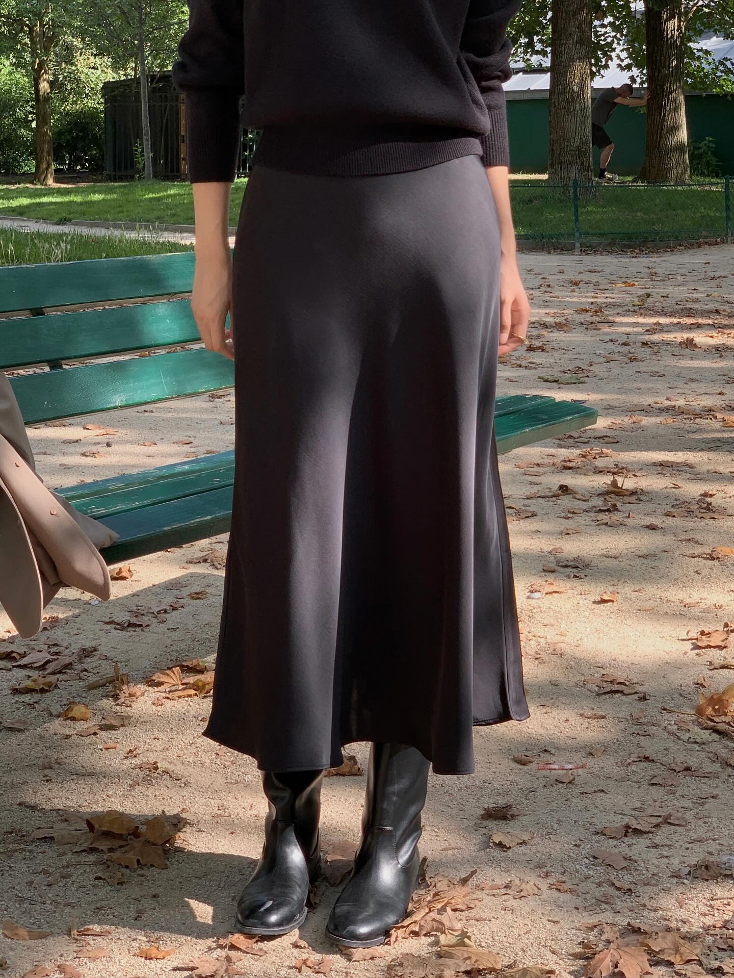 5 mẫu chân váy sẽ dẫn đầu xu hướng thời trang năm 2026, sắm từ giờ là không hối hận- Ảnh 3.