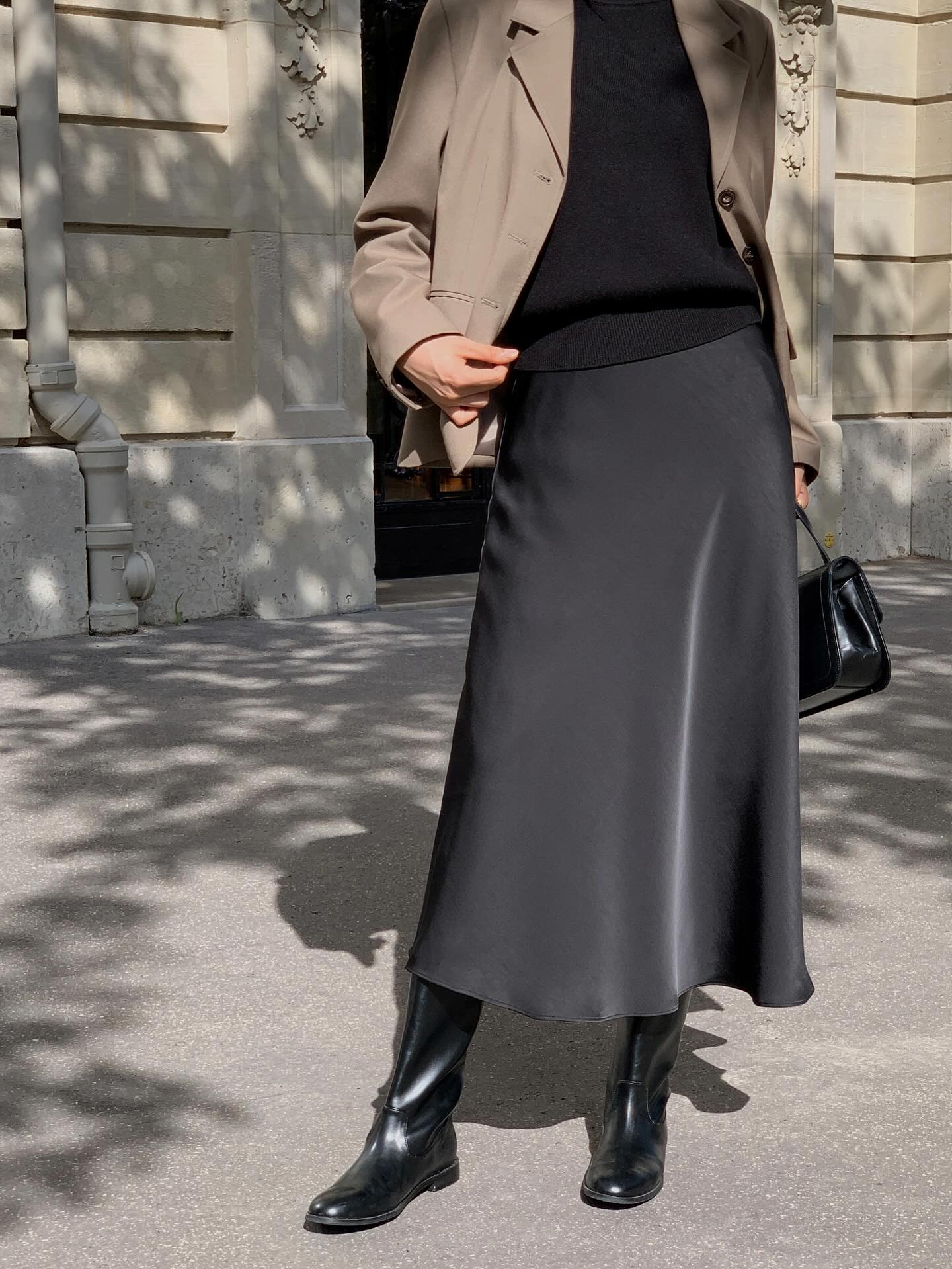 5 mẫu chân váy sẽ dẫn đầu xu hướng thời trang năm 2026, sắm từ giờ là không hối hận- Ảnh 2.