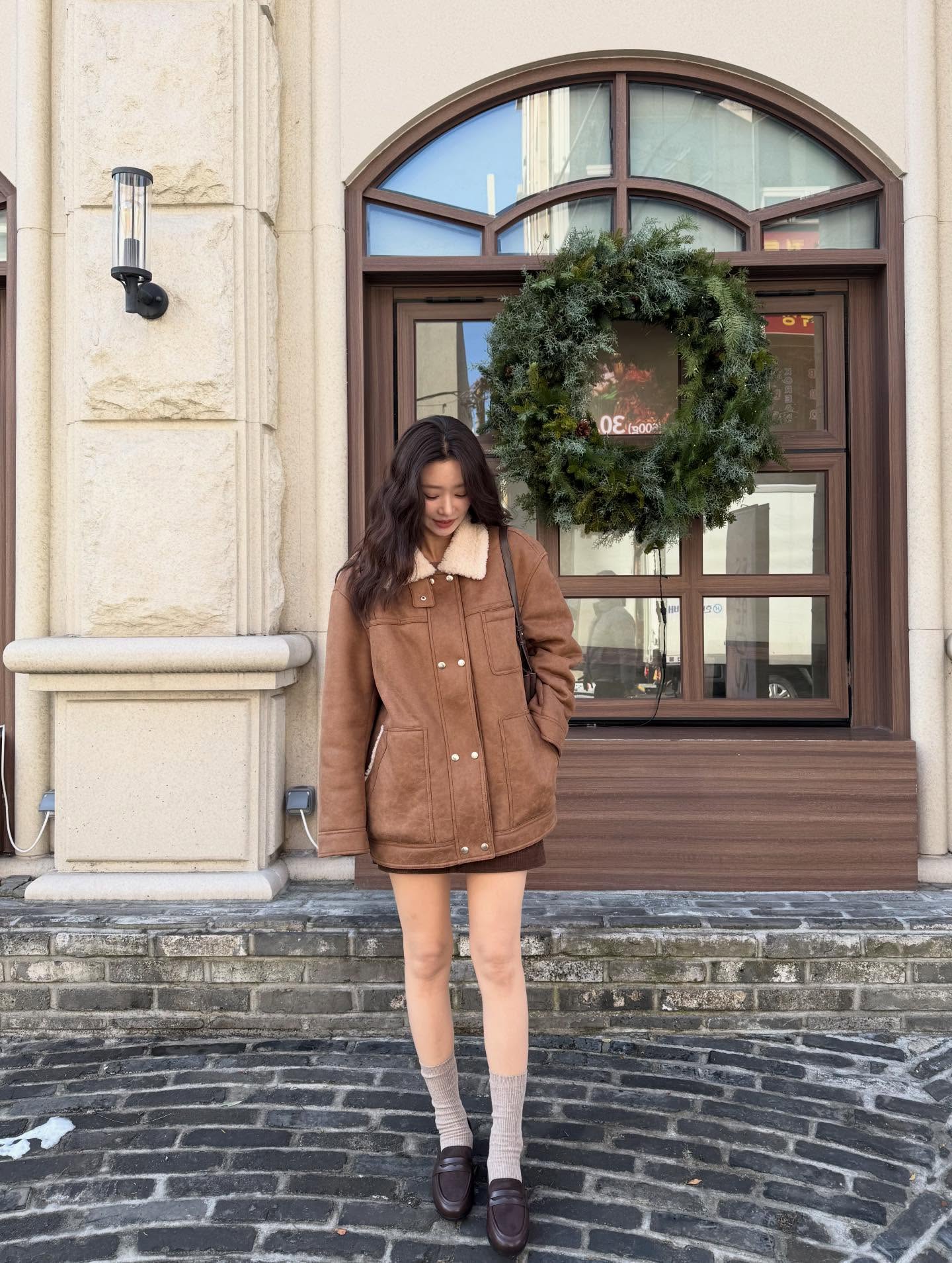 5 kiểu giày tôi đảm bảo người theo phong cách tối giản sẽ thích: Trẻ trung và còn giúp cả outfit sang hơn hẳn- Ảnh 3.