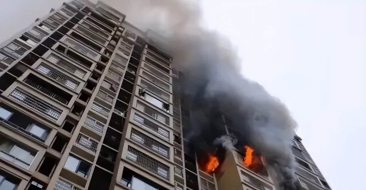 Sau 5 năm sống ở tầng 24, mẹ tôi chuyển xuống tầng một và “sống lại”: Sự thay đổi khiến cả họ hàng bất ngờ- Ảnh 4.