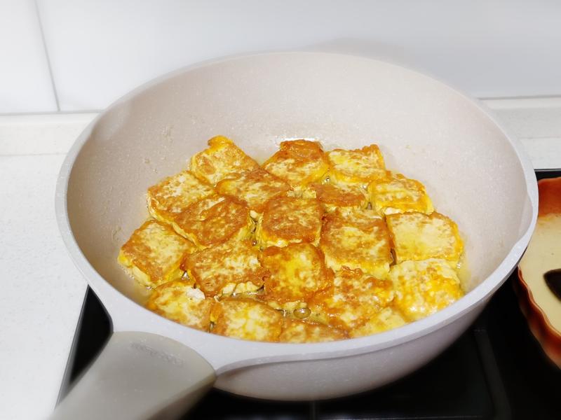 Bữa cơm mùa đông, khuyên bạn nên ăn 4 món "nóng" này để cấp ẩm cho da khô, giải nhiệt bên trong cơ thể- Ảnh 11.