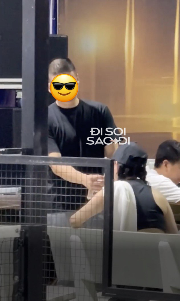 Độc quyền: Bắt gặp Hiền Hồ xuất hiện “như hình với bóng” với trai lạ trên sân Pickleball- Ảnh 2.