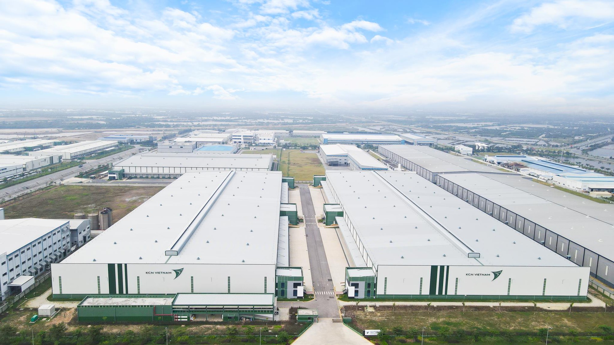 Đại diện KCN Việt Nam: 2025 đánh dấu giai đoạn nâng chuẩn bất động sản công nghiệp- Ảnh 2.