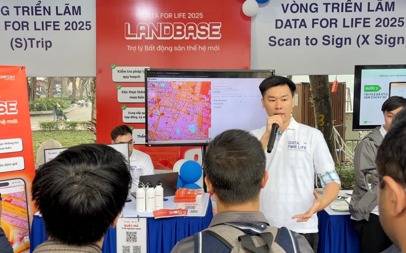 Data For Life 2025: LandBase ghi dấu ấn với giải pháp dữ liệu bất động sản ứng dụng AI- Ảnh 3.