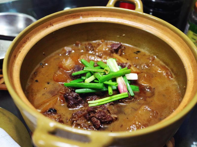 Bữa cơm mùa đông, khuyên bạn nên ăn 4 món "nóng" này để cấp ẩm cho da khô, giải nhiệt bên trong cơ thể- Ảnh 7.