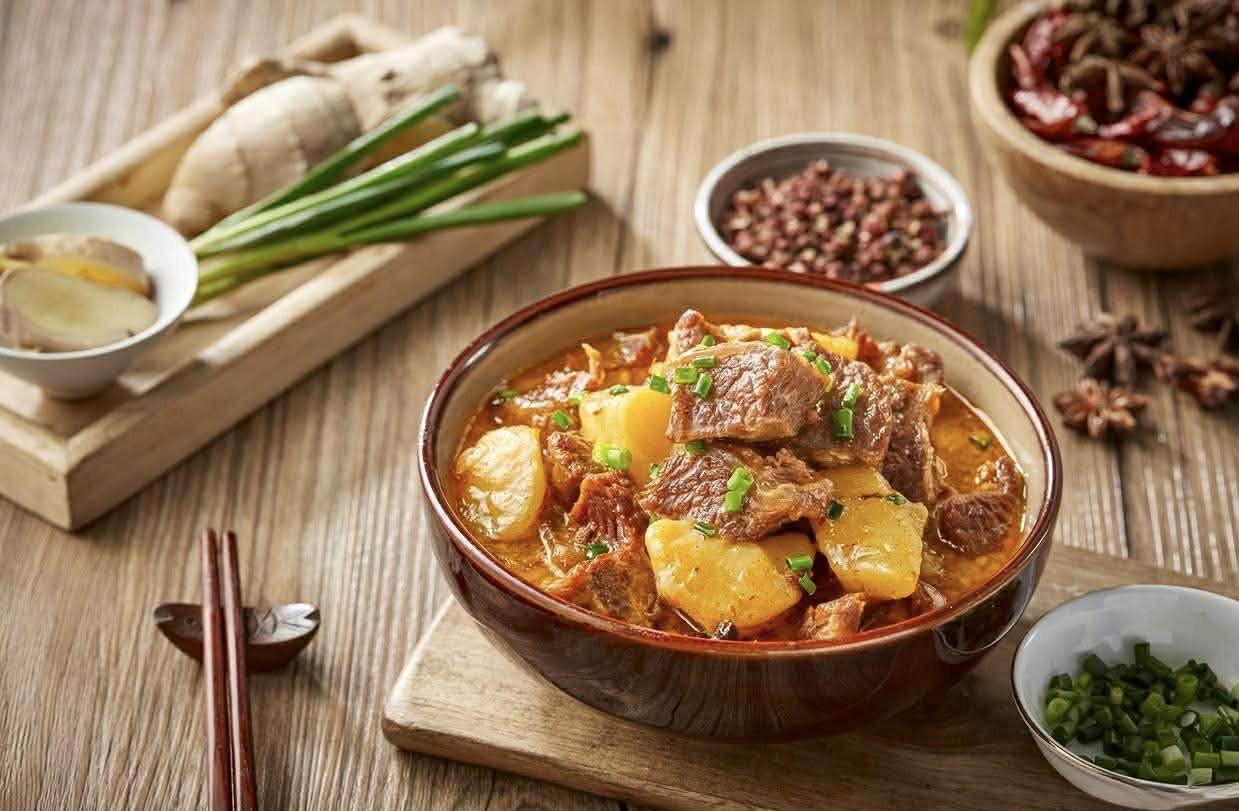 Bữa cơm mùa đông, khuyên bạn nên ăn 4 món "nóng" này để cấp ẩm cho da khô, giải nhiệt bên trong cơ thể- Ảnh 1.