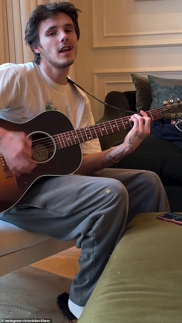 Giáng sinh vẫn không ngừng drama: Cậu cả nhà Beckham ngầm châm biếm khi bị em trai vạch trần chuyện chặn cả nhà trên MXH- Ảnh 9.