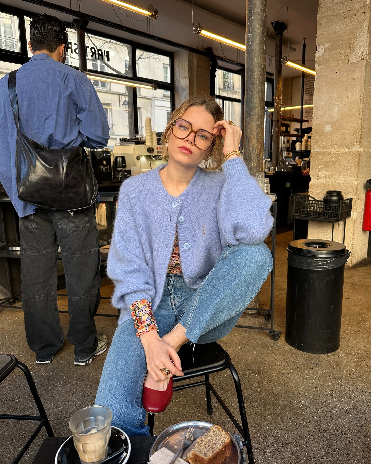 Phụ nữ Pháp diện 5 gam màu trang phục này rất nhiều, bảo sao style sang trọng không cần cố- Ảnh 10. Phụ nữ Pháp diện 5 gam màu trang phục này rất nhiều, bảo sao style sang trọng không cần cố- Ảnh 10.