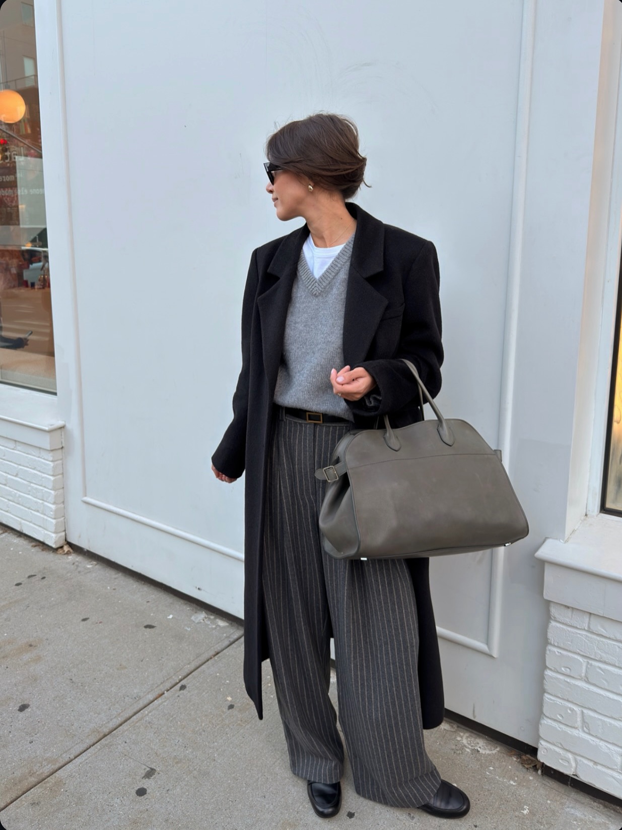 Phụ nữ Pháp diện 5 gam màu trang phục này rất nhiều, bảo sao style sang trọng không cần cố- Ảnh 13. Phụ nữ Pháp diện 5 gam màu trang phục này rất nhiều, bảo sao style sang trọng không cần cố- Ảnh 13.