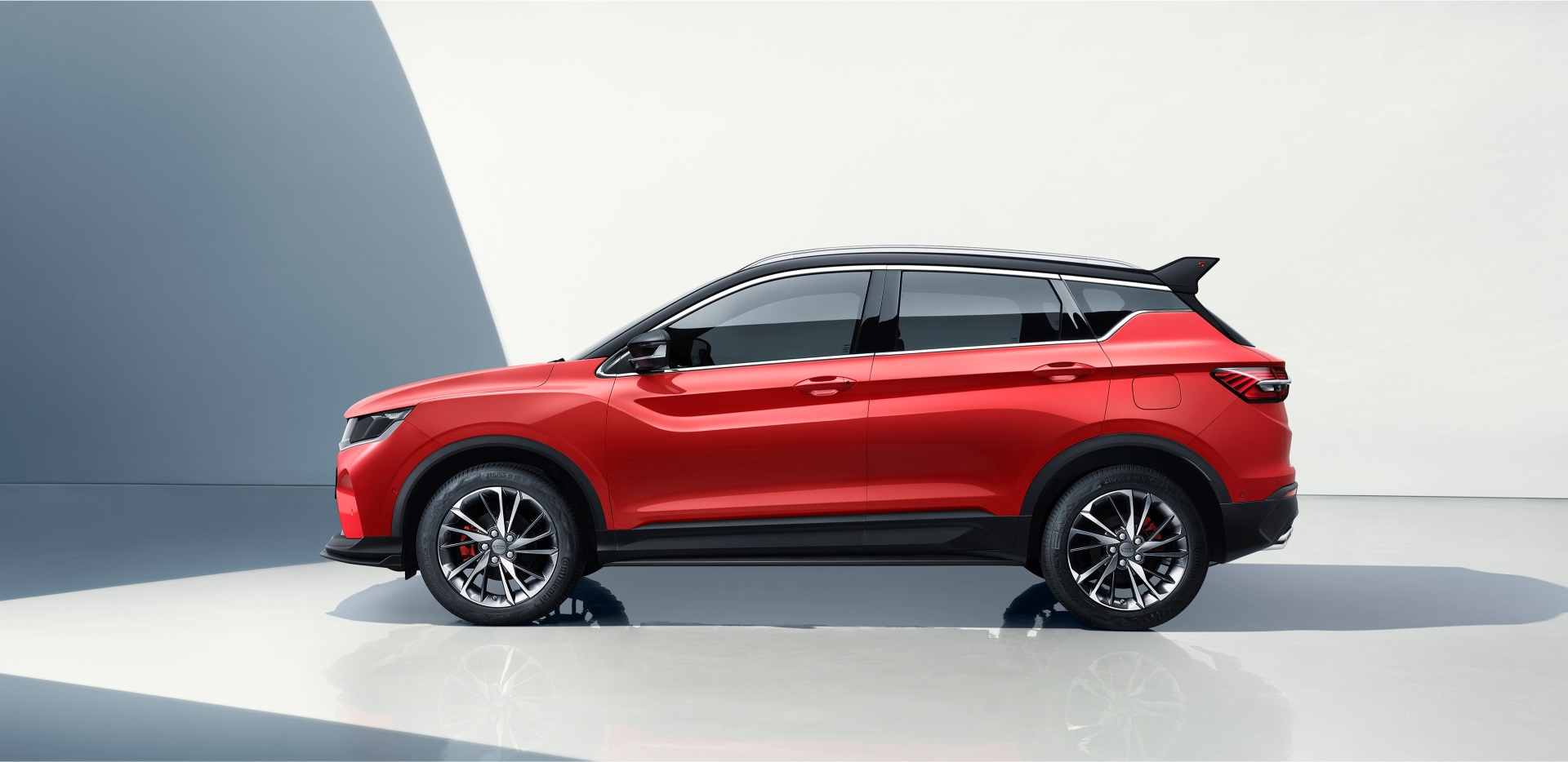 Geely Coolray - ‘Chất chơi’ SUV đô thị dành cho giới trẻ- Ảnh 1.