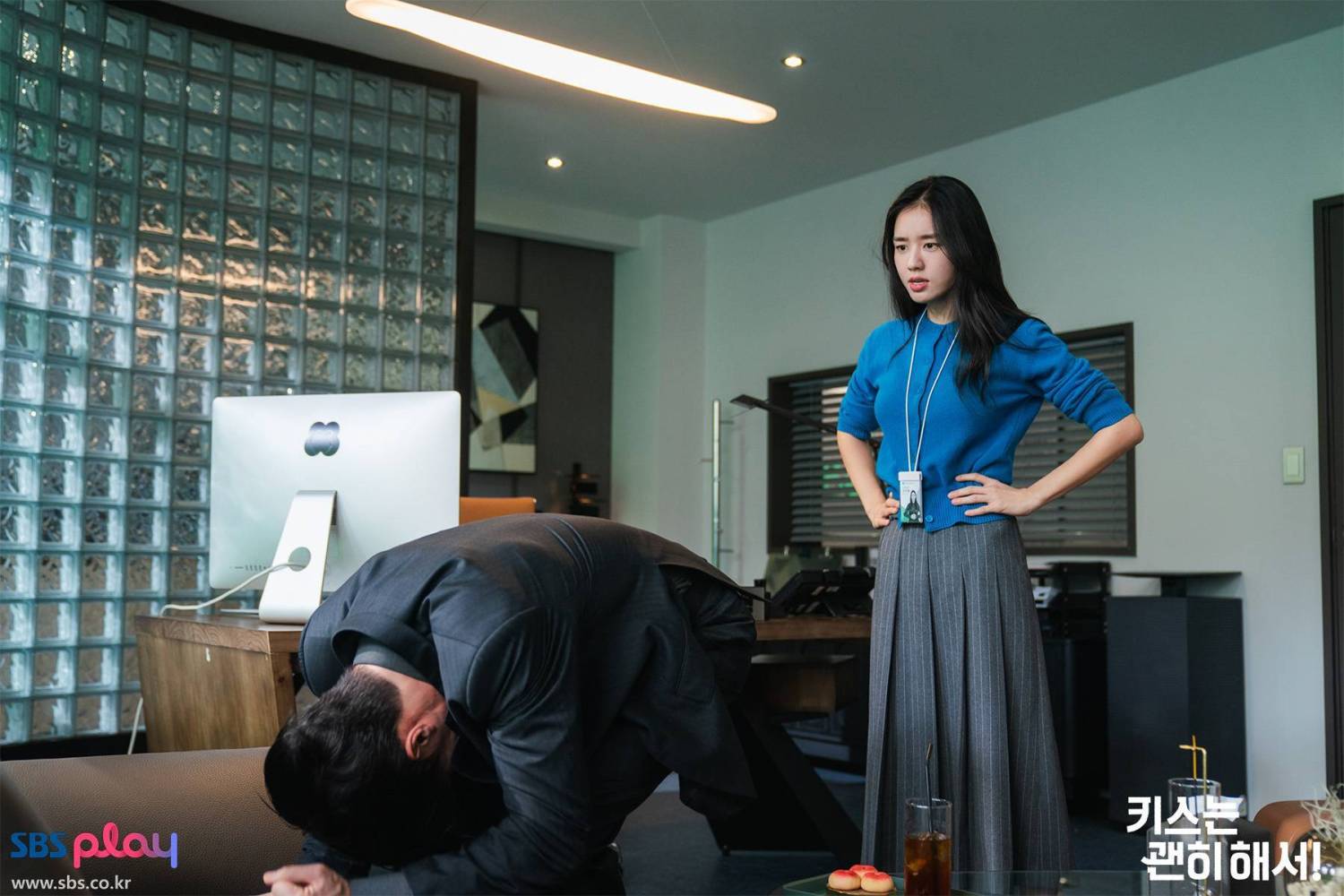 4 nữ chính phim Hàn mặc đẹp nhất 2025, nhắc đến mỹ nhân số 3 là nghĩ ngay tới sự sang chảnh- Ảnh 2.