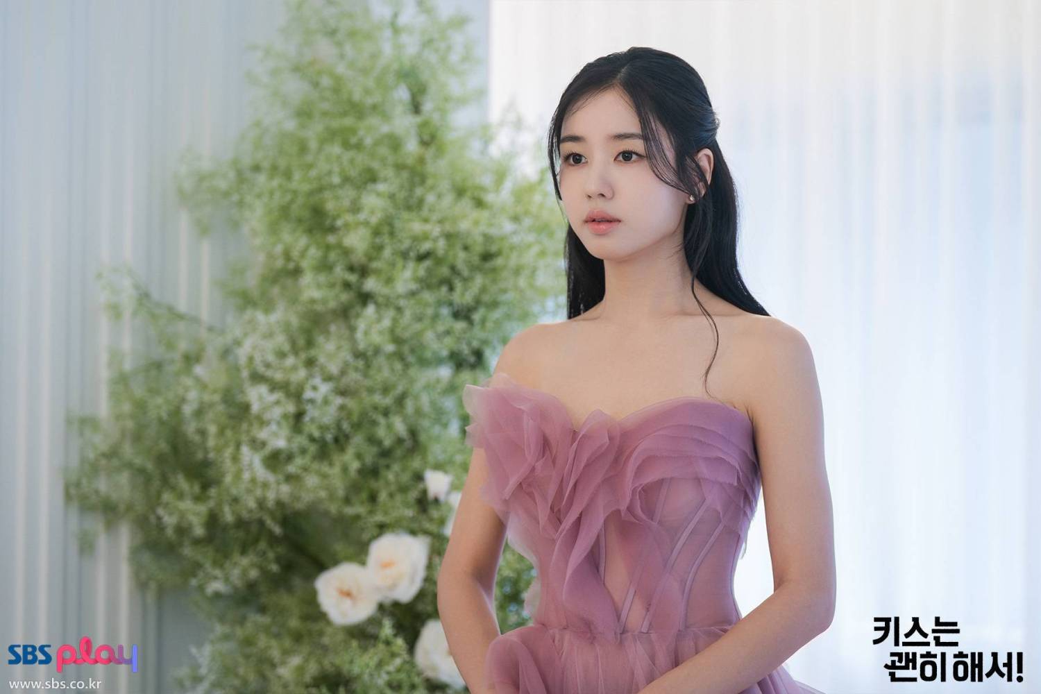 4 nữ chính phim Hàn mặc đẹp nhất 2025, nhắc đến mỹ nhân số 3 là nghĩ ngay tới sự sang chảnh- Ảnh 3.