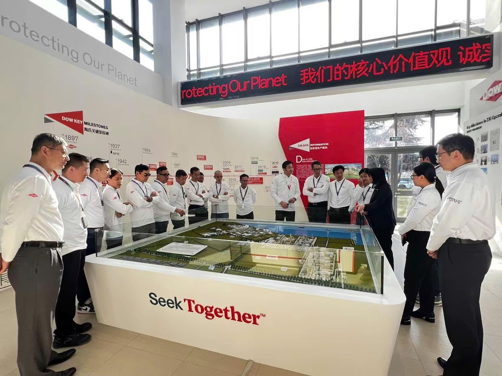 Tập đoàn Apollo & Dow Chemical ký kết hợp tác chiến lược, nâng chuẩn cạnh tranh quốc tế- Ảnh 1.