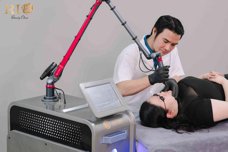 Hết thâm môi nhanh nhờ công nghệ khử thâm môi mới- Ảnh 4.