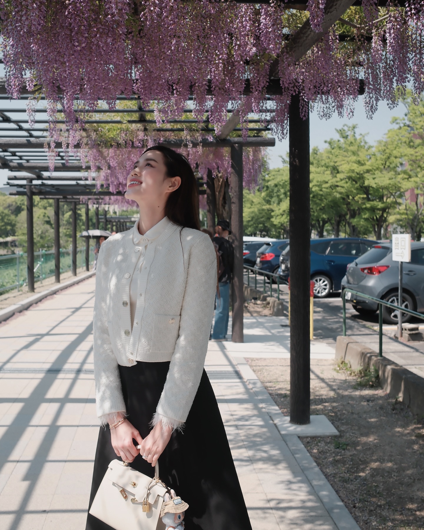 Gu chọn áo khoác của các nàng dâu hào môn: 5 kiểu là "bảo chứng" cho vẻ ngoài sang trọng long lanh- Ảnh 6.