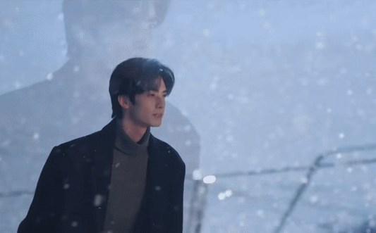 Cố xem phim ngôn tình dở nhất 2025 có ngày tức chết: Cặp chính nhìn như cha con, 360 độ góc nào cũng xấu- Ảnh 2.