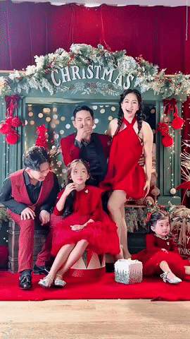 7 triệu người xem mẹ 3 con Khánh Thi "hồi xuân" như cô gái đôi mươi bên Phan Hiển, nhìn không đoán nổi tuổi thật- Ảnh 3.