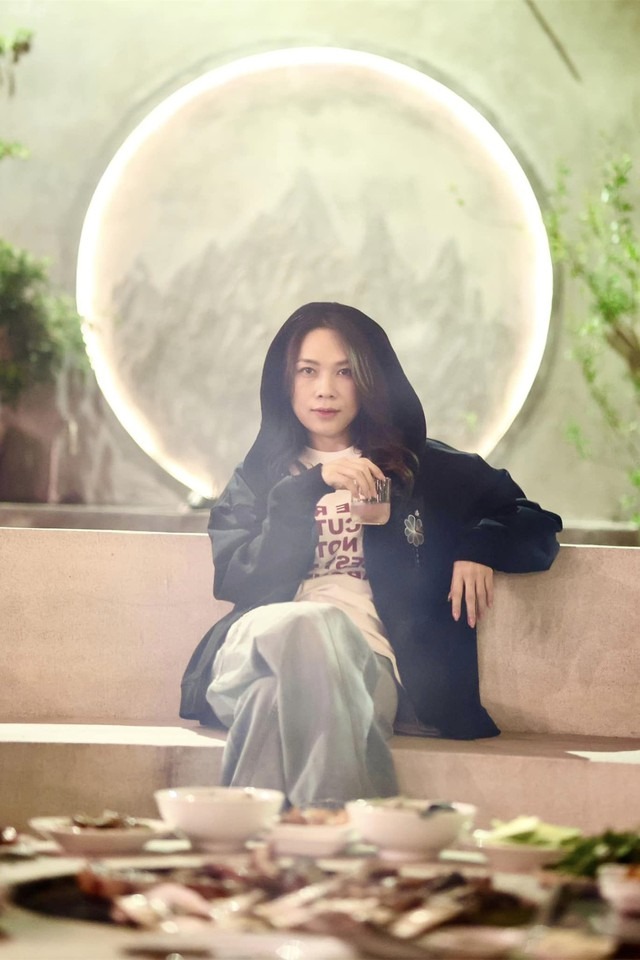 Bên trong biệt phủ của Mỹ Tâm: Sở hữu thứ độc nhất vô nhị, rộng đến mức Mai Tài Phến thả diều vô tư- Ảnh 1.