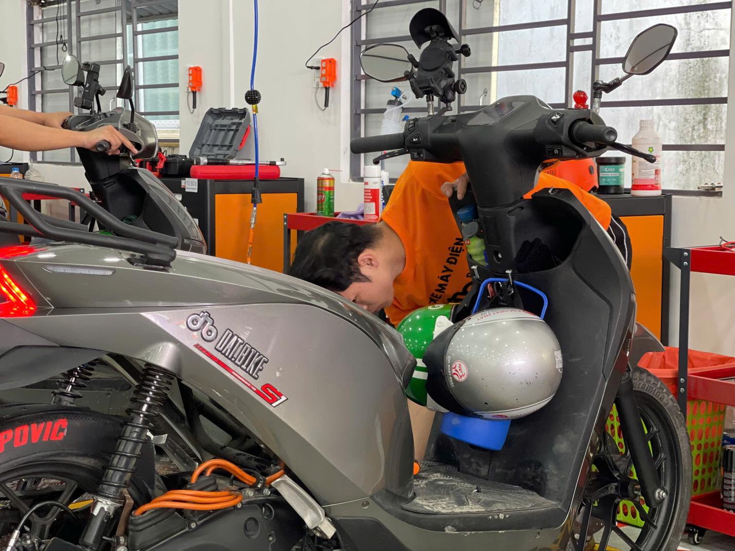 Sau quãng đường vận hành “gần 10 năm”, xe điện Dat Bike còn giữ phong độ?- Ảnh 3.