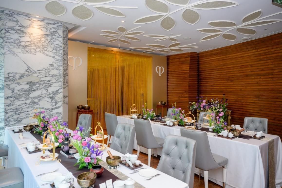 Synactif - Thời khắc của những đoá hồng- Ảnh 2.