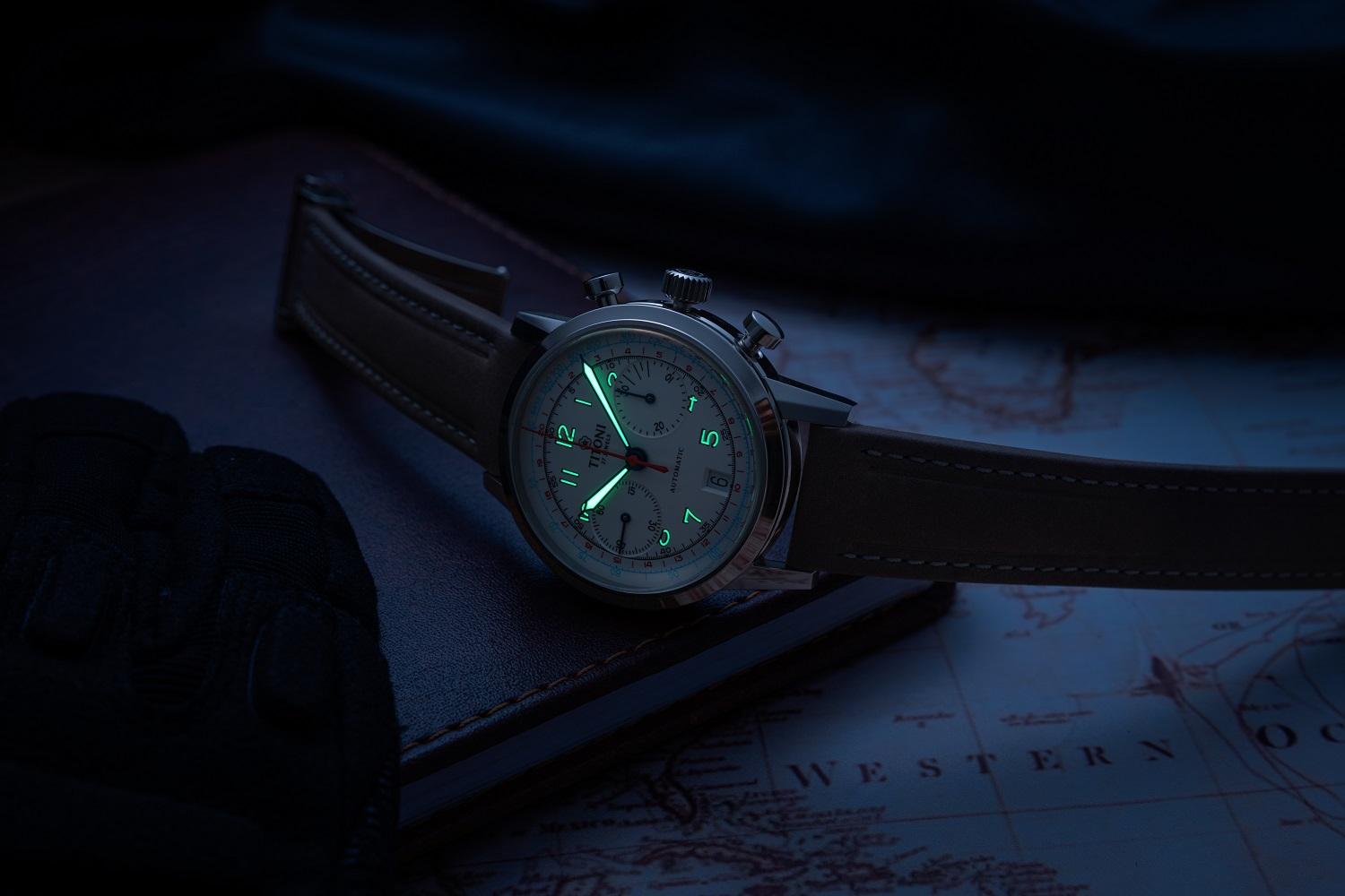 Vì sao người giàu thích đeo Titoni Heritage 94019 S-ST-682?- Ảnh 3.