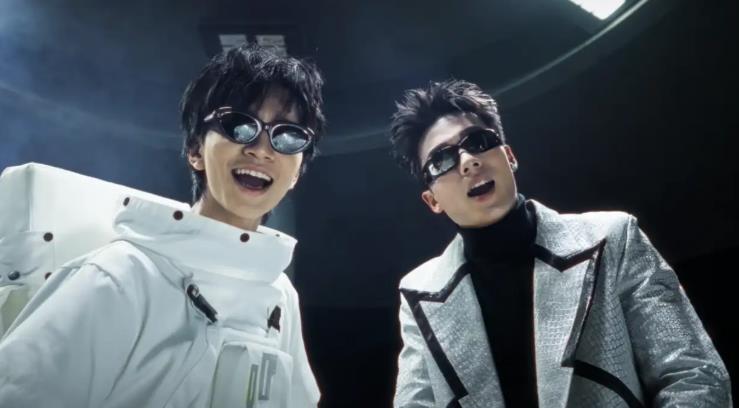 Kính mắt Anna “toan tính” gì khi rót tiền đầu tư cho MV debut của Hưng Nguyễn?- Ảnh 5.