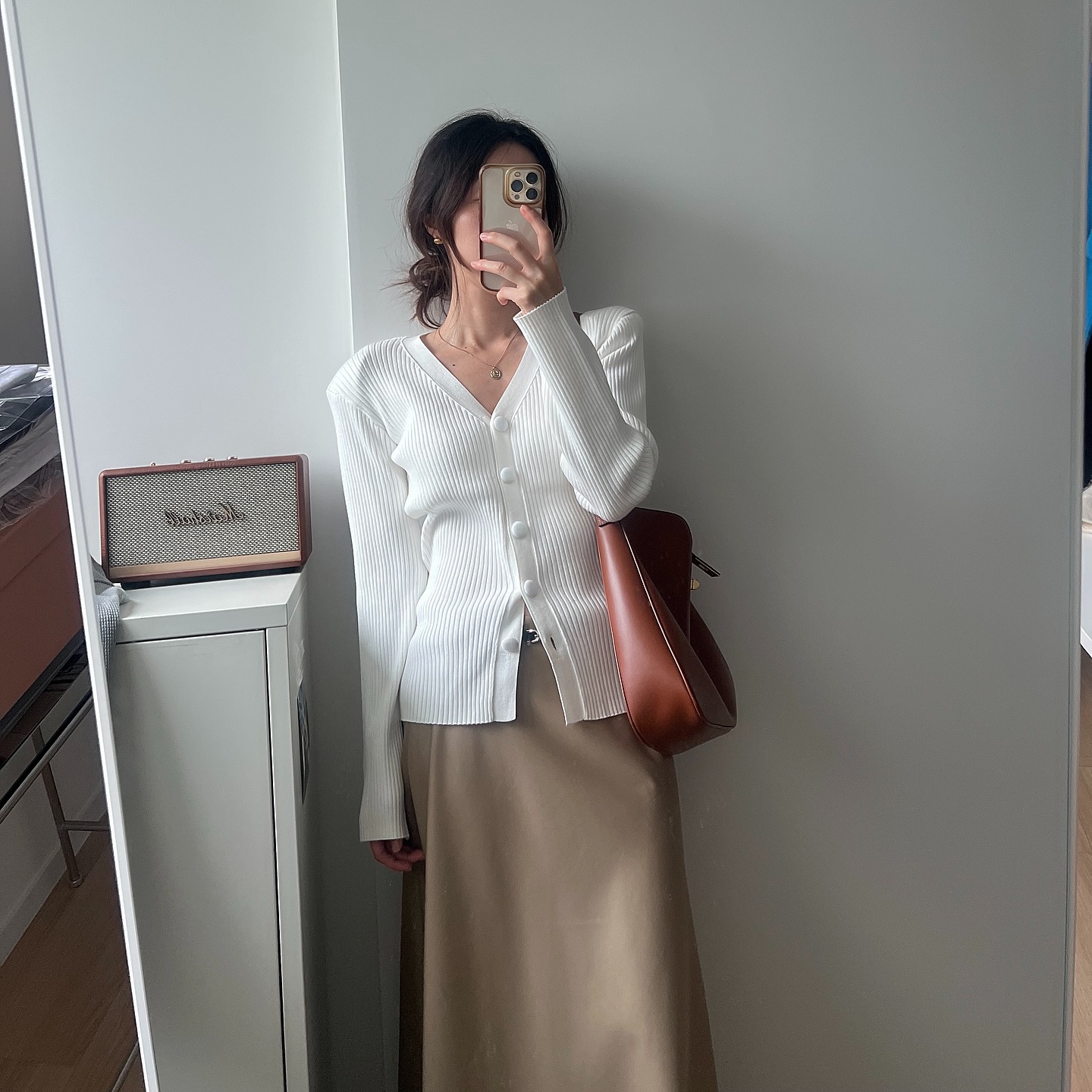 5 item giúp eo thon "ảo diệu", chị em có hết là không bao giờ thiệt- Ảnh 1.