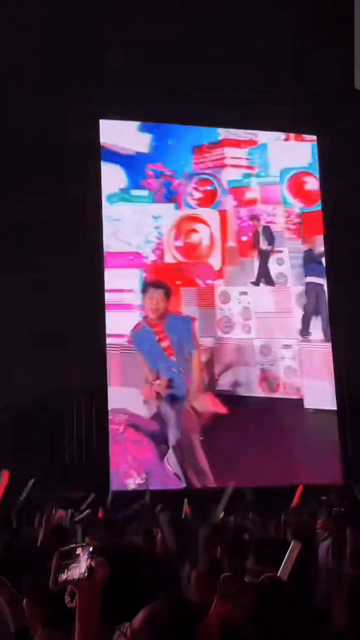 Sốc visual dàn Anh Trai khoe trên màn hình LED tại concert Say Hi mùa 2, idol Việt mà nó quốc tế quá trời!- Ảnh 2.