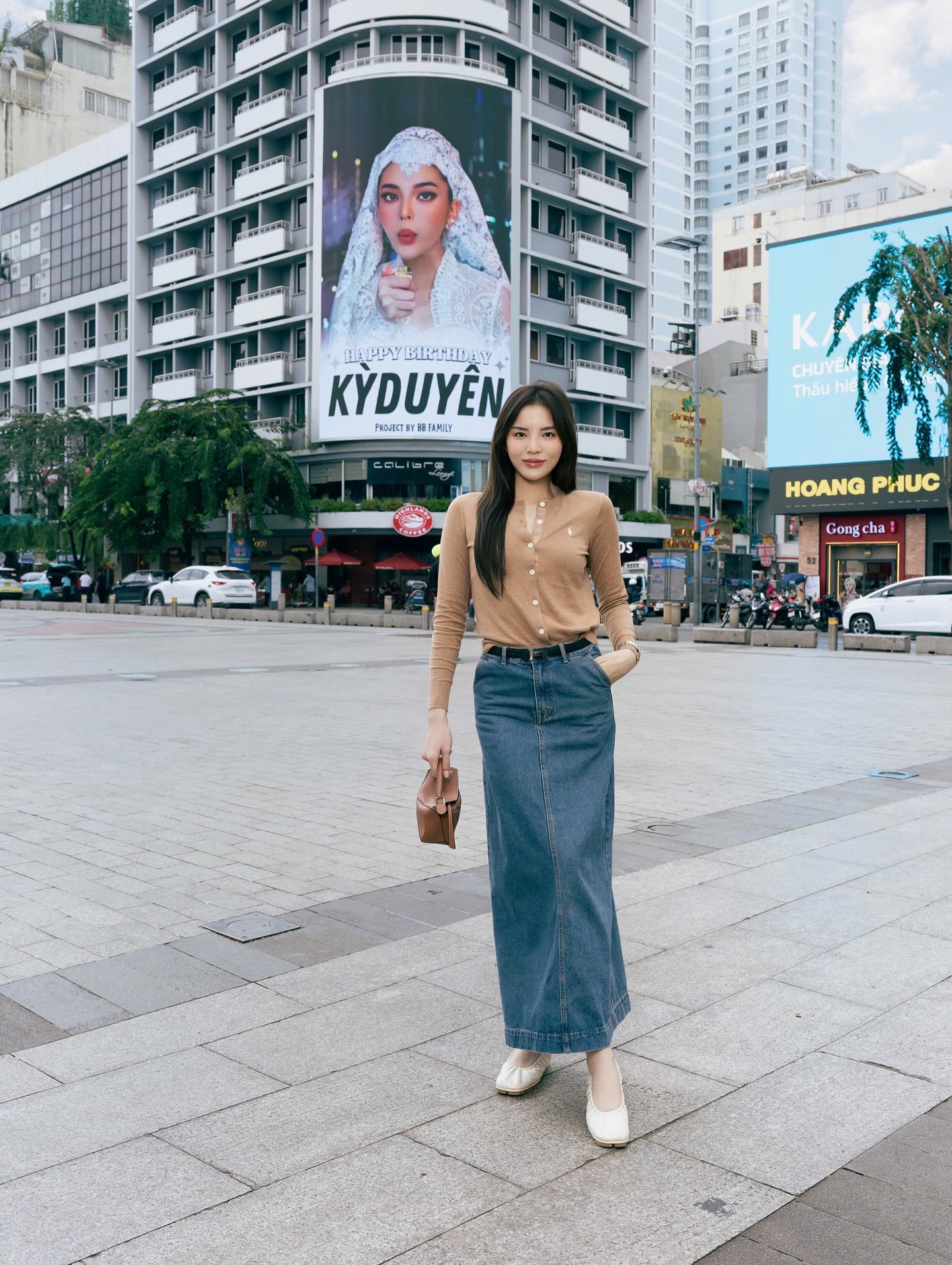 Style đối lập của Kỳ Duyên và Thiên Ân: Người cá tính, người mê diện váy điệu hết mức- Ảnh 4.