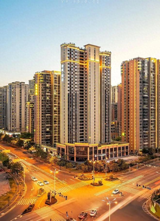 Ba năm trả phí tầng cao như “ném tiền qua cửa sổ”: Chỉ khi dọn về nhà cũ, tôi mới thấy được sống thật sự- Ảnh 4.