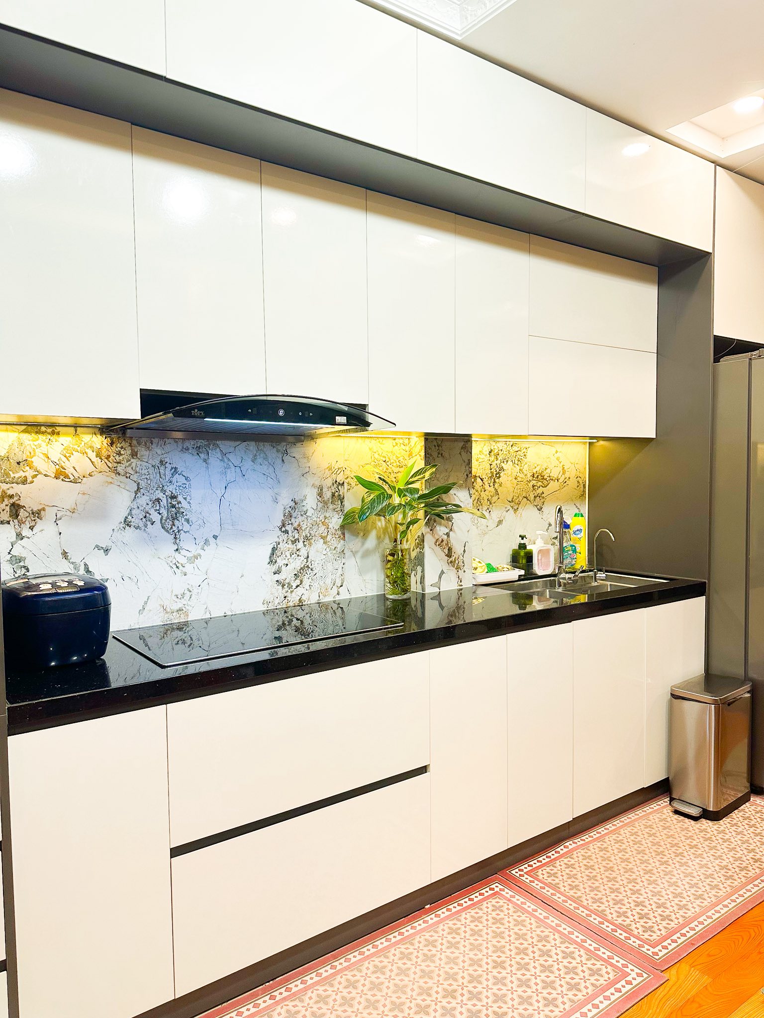 Mẹo dọn nhà "cuốn chiếu" chỉ 45 phút cho 6 tầng nhà của vợ đảm Hà Nội: Nhà thơm lừng, sạch từng ngóc ngách- Ảnh 8.