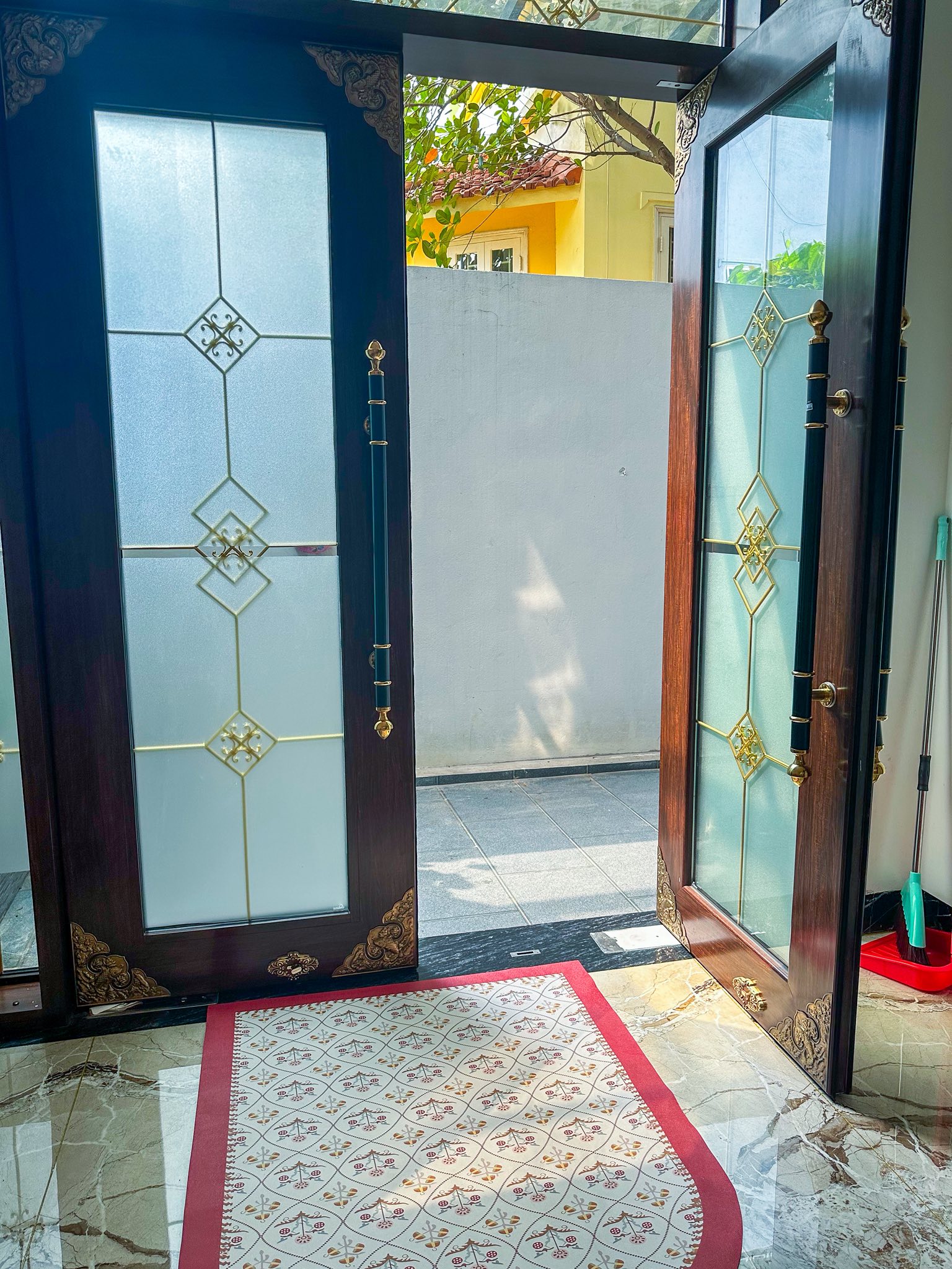 Mẹo dọn nhà "cuốn chiếu" chỉ 45 phút cho 6 tầng nhà của vợ đảm Hà Nội: Nhà thơm lừng, sạch từng ngóc ngách- Ảnh 16.