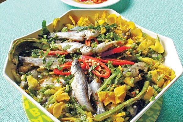Đặc sản miền Tây: Xưa mọc dại bờ ao, nay thành "lộc trời", hơn 200.000/kg vẫn đầy người mua- Ảnh 3.