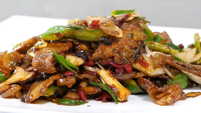 Lúc nào cho muối khi nấu ăn là chuẩn?- Ảnh 1.