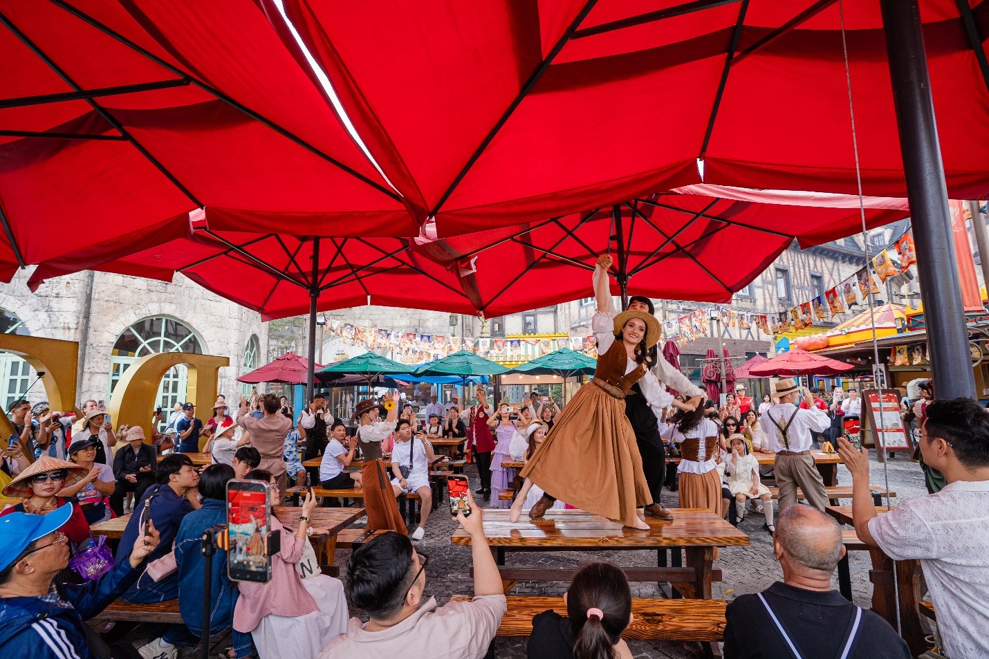 Nghỉ Tết Dương lịch 4 ngày, vì sao Sun World Ba Na Hills là lựa chọn hàng đầu?- Ảnh 3.