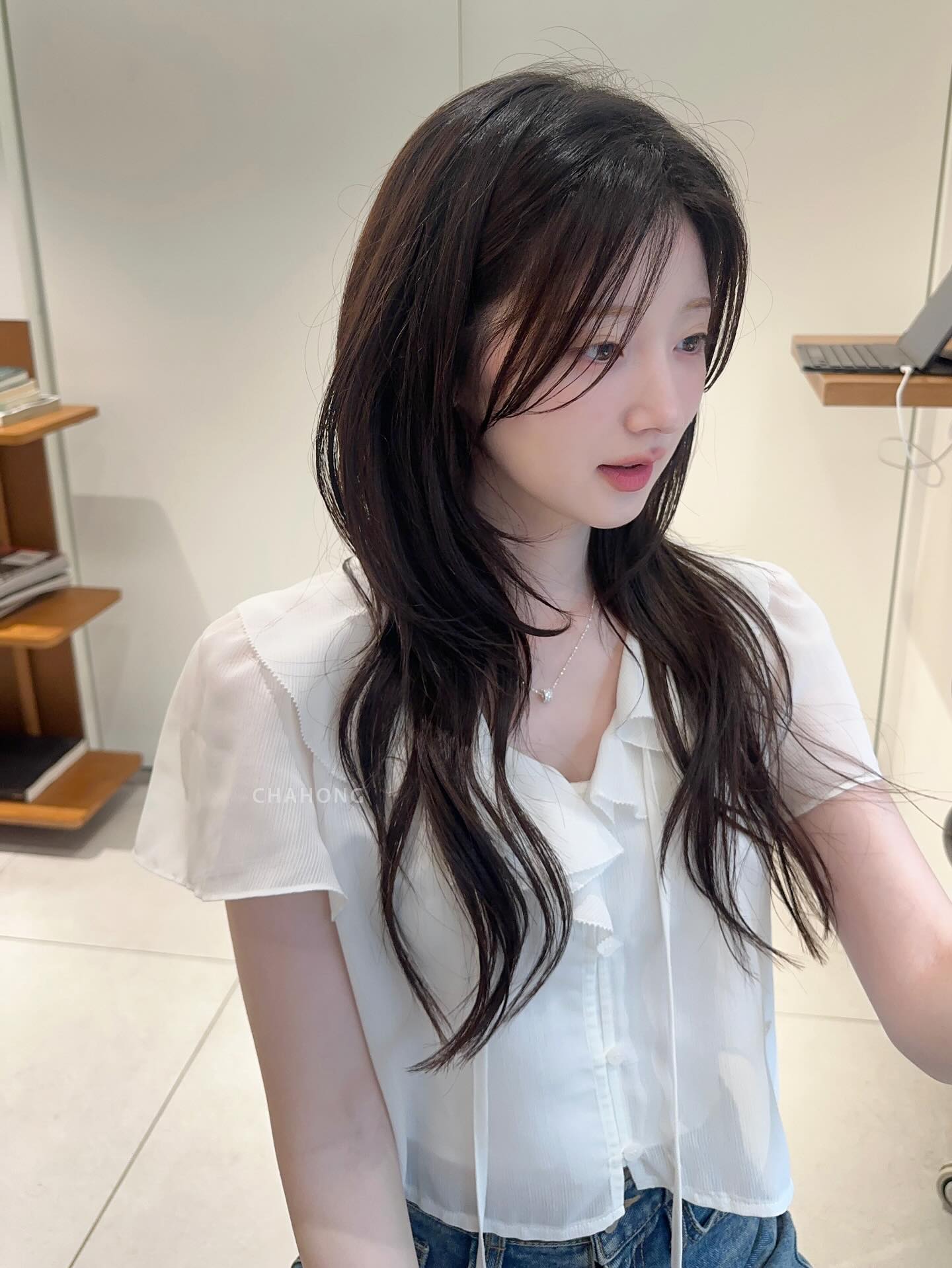 5 kiểu tóc hack tuổi tốt nhất giữa vô vàn lựa chọn- Ảnh 9. 5 kiểu tóc hack tuổi tốt nhất giữa vô vàn lựa chọn- Ảnh 9.