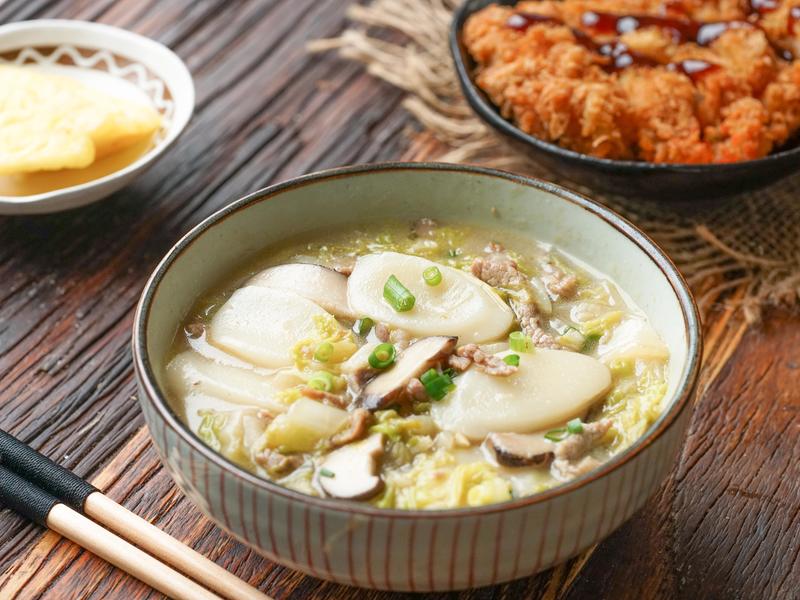 Bữa sáng ngon miệng lại ấm bụng: 3 công thức nấu nhanh mà hương vị "cực mê" nguyên liệu lại rẻ- Ảnh 9. Bữa sáng ngon miệng lại ấm bụng: 3 công thức nấu nhanh mà hương vị "cực mê" nguyên liệu lại rẻ- Ảnh 9.