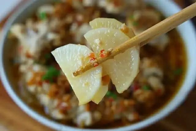 Món hấp mẹ làm đã "hạ gục" cả nhà tôi bởi không ngờ sự kết hợp 2 nguyên liệu đó lại ngon tuyệt vời thế- Ảnh 5.