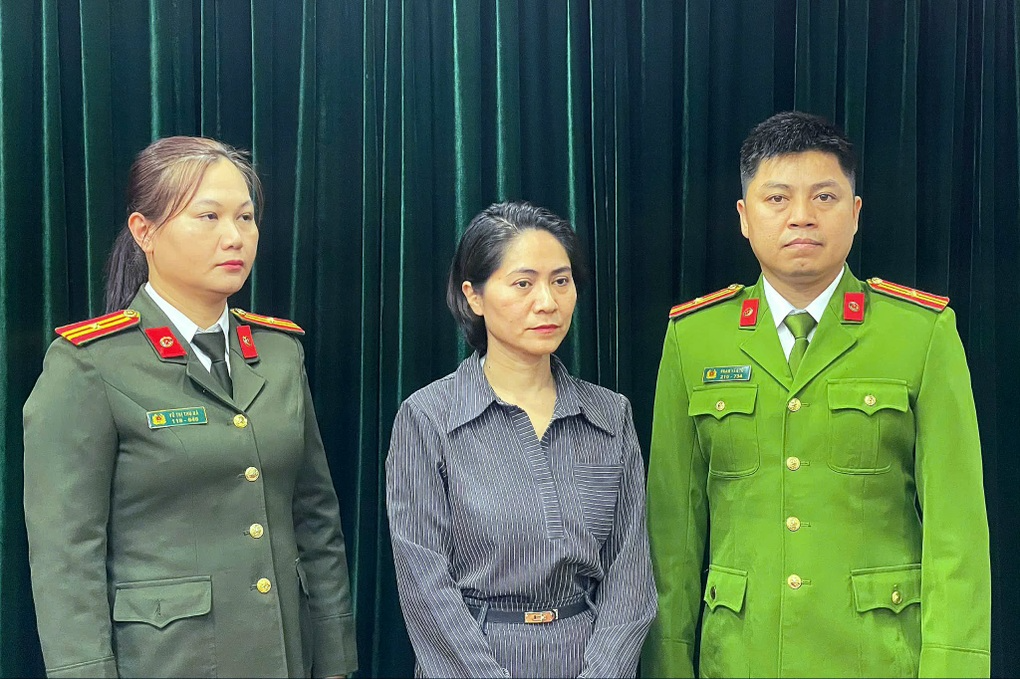 Giám đốc show Về Đây Bốn Cánh Chim Trời kinh doanh gì trước khi bị khởi tố?- Ảnh 1.