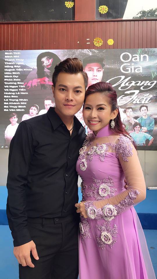 Vụ sao nữ ly hôn vì chồng có người khác: Xúc động lá thư tay của con gái gửi mẹ- Ảnh 4. Vụ sao nữ ly hôn vì chồng có người khác: Xúc động lá thư tay của con gái gửi mẹ- Ảnh 4.