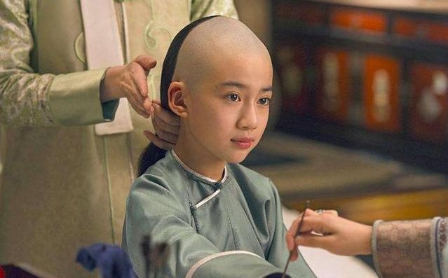 Phi tần đặc biệt của Càn Long: Chưa từng bước vào hậu cung, vẫn được phong tước vị chỉ đứng sau hoàng hậu- Ảnh 2. Phi tần đặc biệt của Càn Long: Chưa từng bước vào hậu cung, vẫn được phong tước vị chỉ đứng sau hoàng hậu- Ảnh 2.