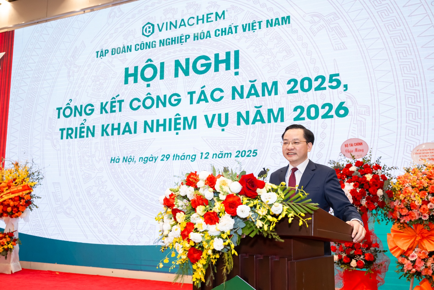 Vinachem là đơn vị Nòng cốt – Dẫn dắt – Tiên phong của Ngành Hóa chất trong kỷ nguyên mới- Ảnh 1.